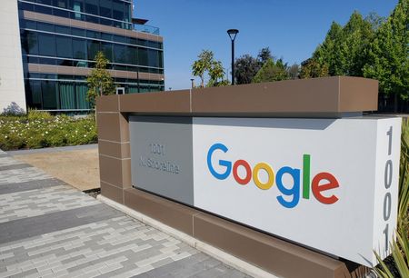 DuckDuckGo says market share constrained by rival Google’s huge wallet