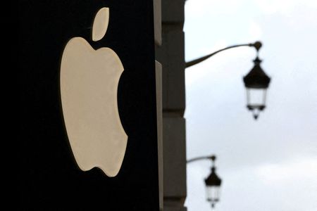 Apple backs Biden’s push for right-to-repair law
