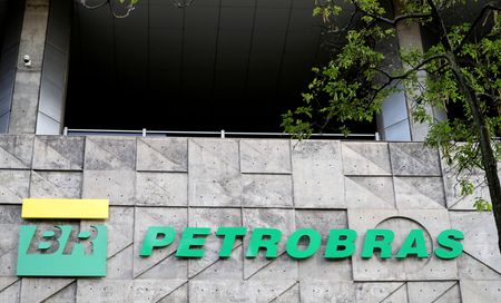 Petrobras decision on extra dividend should be made near year-end, says CFO
