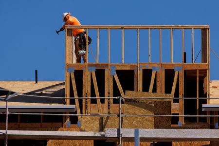 US construction on solid ground; manufacturing under pressure