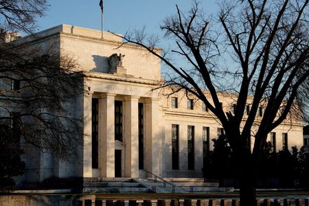 Fed still seen starting rate cuts in March, traders bet