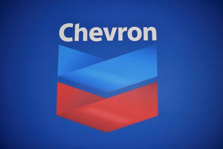 Chevron to begin marketing shale-gas assets in Canada’s Duvernay