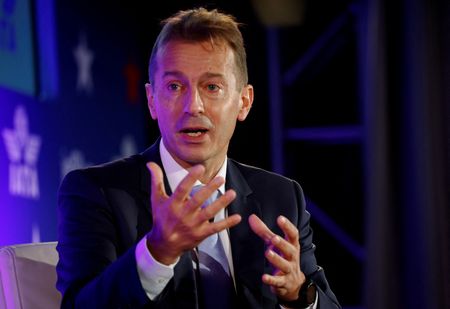 Exclusive-Airbus CEO tells staff Space losses ‘not acceptable’