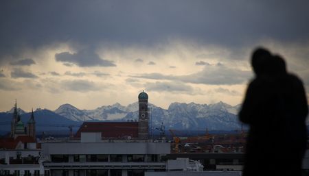 Munich’s mountains and tech tempt big banks from Frankfurt