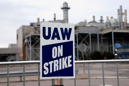US labor strikes jump to 23-year high in 2023