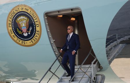 Biden, Trump to visit U.S.-Mexico border on same day