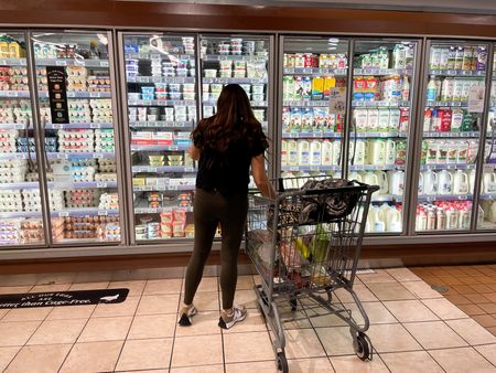 Services drive US prices higher in January; inflation gradually cooling